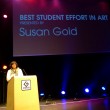 Susan Gold handed out the "Best Effort in Art"-award, to Tobias Andersen, at the Gotland Game Awards 2010
