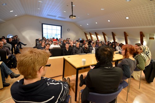 Alumni Panel; Max, Jakob, Annika, Huda and Johannes