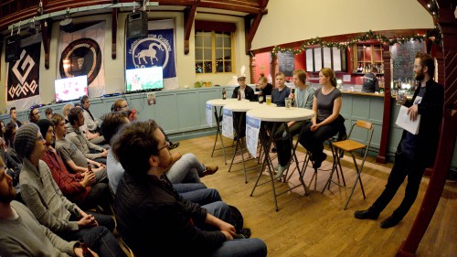 Alumni Panel at the student pub Rindi