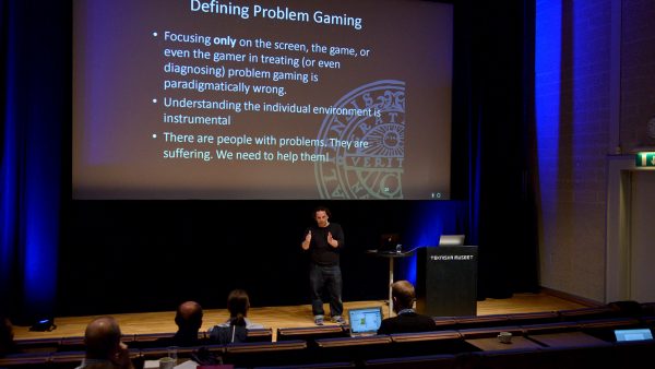 Patrick Prax at the symposium "A Dangerous Game? Problematic Aspects of Digital Gaming"