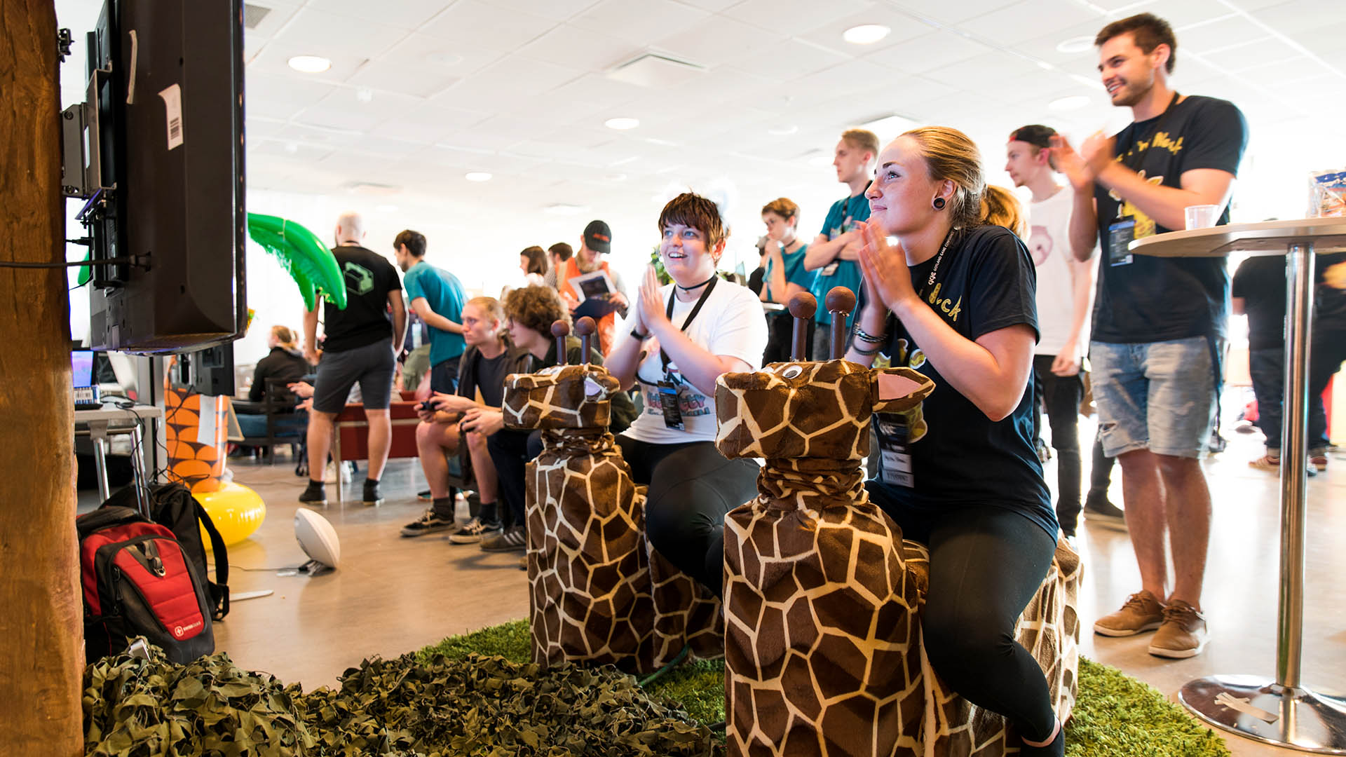 Neck ‘n’ Neck – GAME